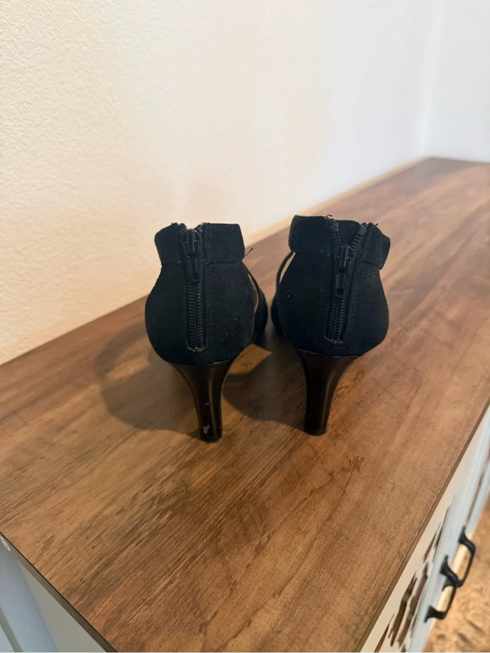 Life Stride Black Suede Crisscross Pointed-Toe Heels